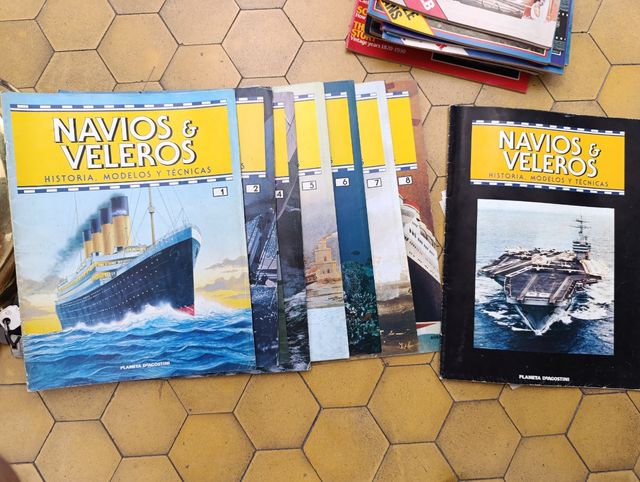 Revistas Navíos y veleros y la marina
