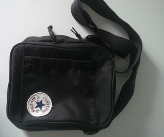 Bandolera Converse negra