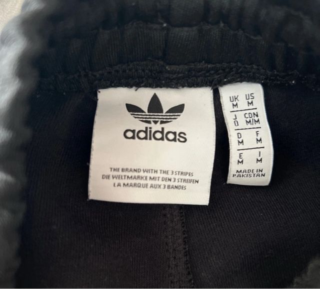 Pantalón Adidas Negro