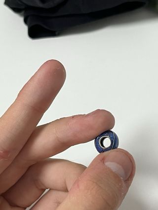 Charm Pandora azul plata