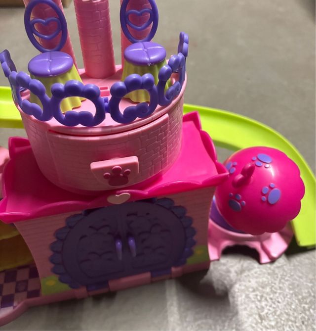 Castillo Perros Juguete Barbie