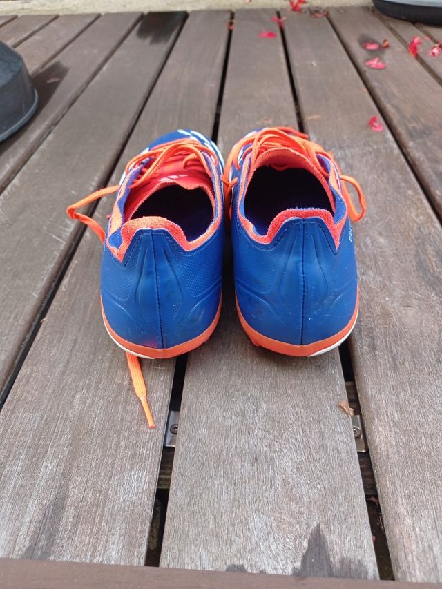 Botas fútbol Adidas predator azules-naranjas