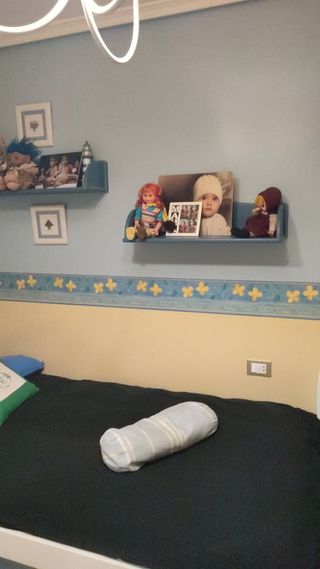 Muebles habitación infantil - azul y blanco