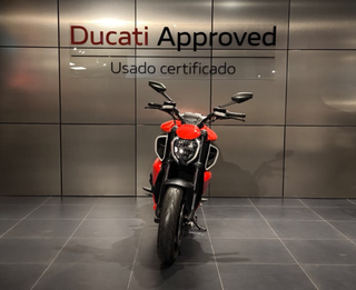 Ducati Diavel V4