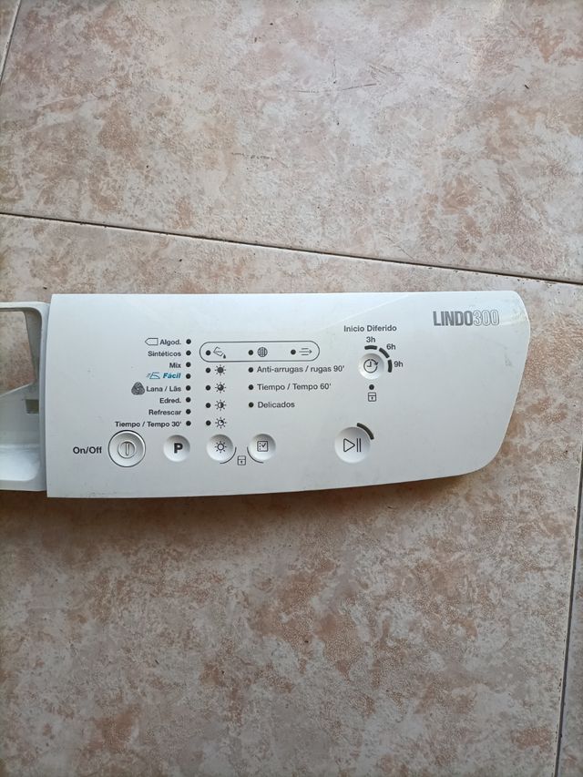 Tasto lavatrice Zanussi Lindo300