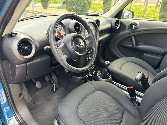 MINI Countryman 2013