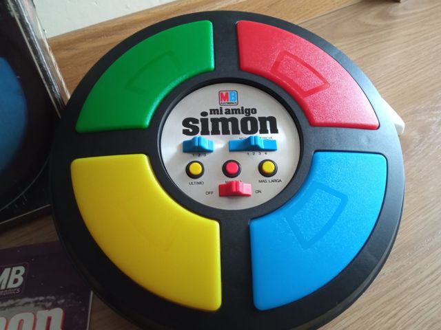 Juego Simon MB Electrónica