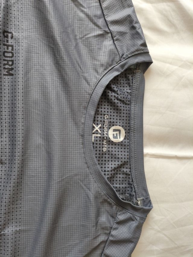 Camiseta técnica G-Form Fade