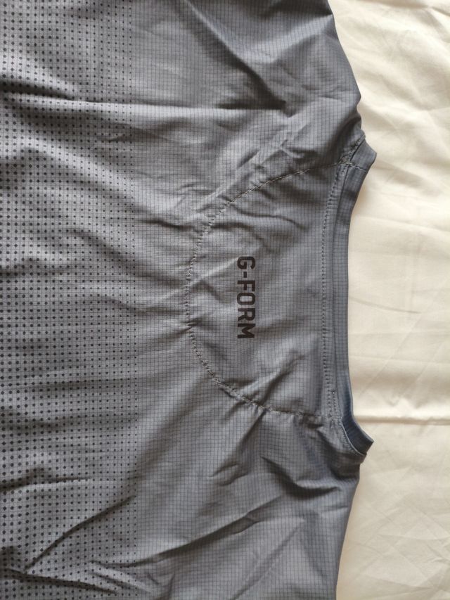 Camiseta técnica G-Form Fade