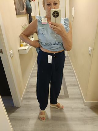 lotes de 3 pantalones Talla M
Da asta 42