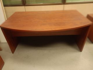 Sedia da ufficio da riunione in pelle con struttura in alluminio