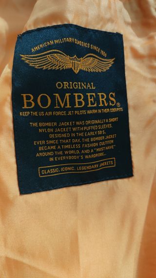Cazadora Bomber roja talla M