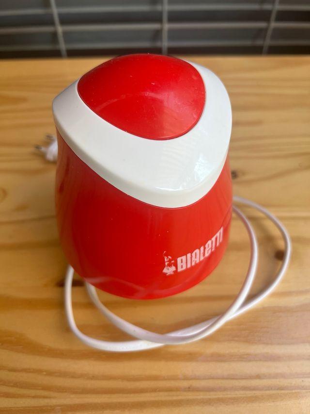 Macinacaffè Bialetti vintage rosso