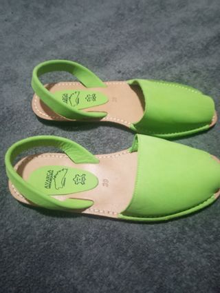Avarcas Piel Verde - Talla 39