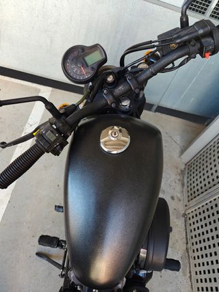 HYOSUNG Aquila CV300 Bobber
