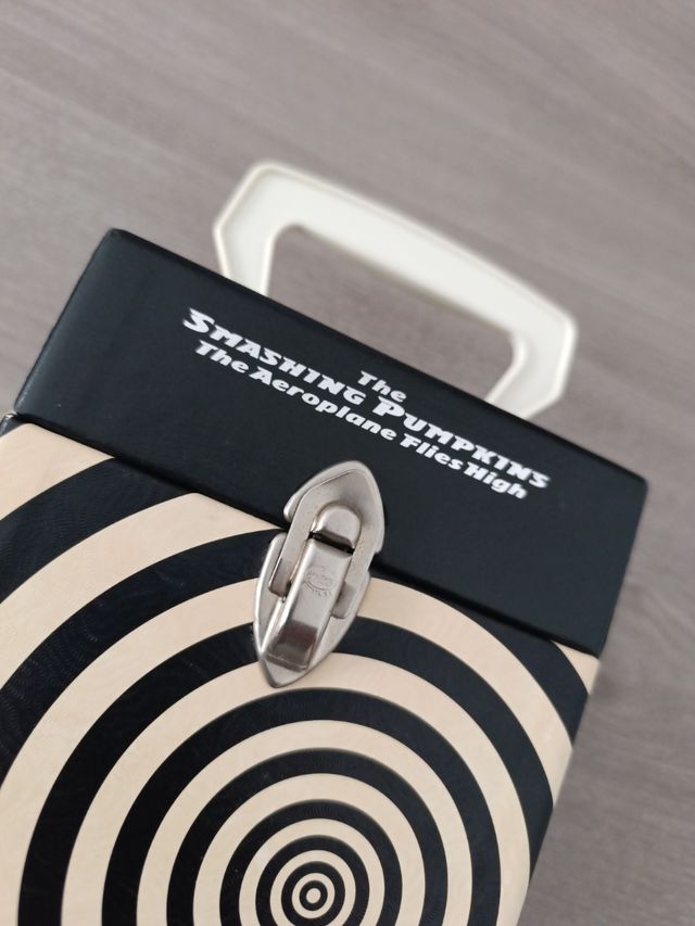 Smashing Pumpkins - Aeroplane Flies High - Cofre