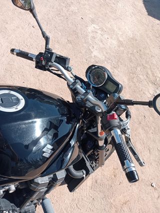 Suzuki Bandit GSF 650 2009 A2