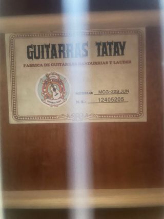 Guitarra clásica Tatay. Cadete