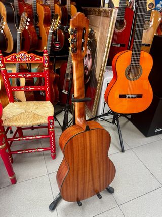 Guitarra clásica Bones BPT100