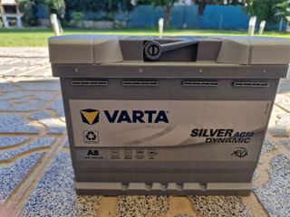 Batería Coche Varta Silver AGM A8.