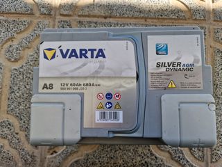 Batería Coche Varta Silver AGM A8.