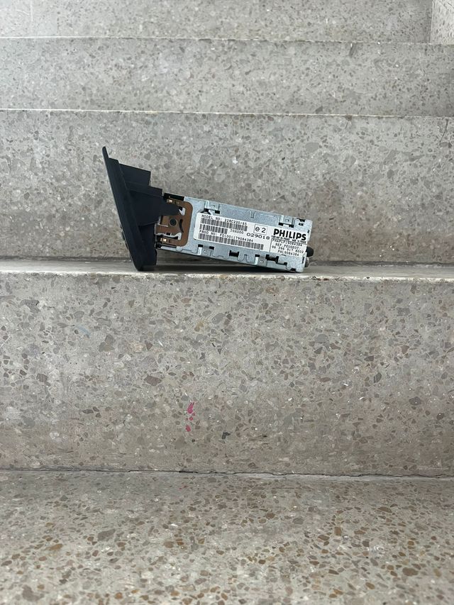 Radio CD Philips Peugeot 406 - Negro