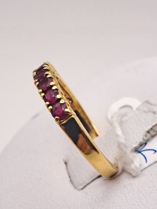 Anillo oro 18k rubíes