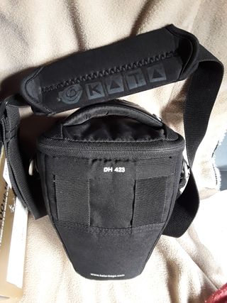 Nikon D7200 + Objetivo 18-140 VR