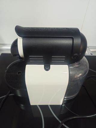 Cafetera DeLonghi Nespresso