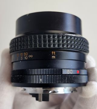 Objetivo KONICA Hexanon AR 50mm F1.4