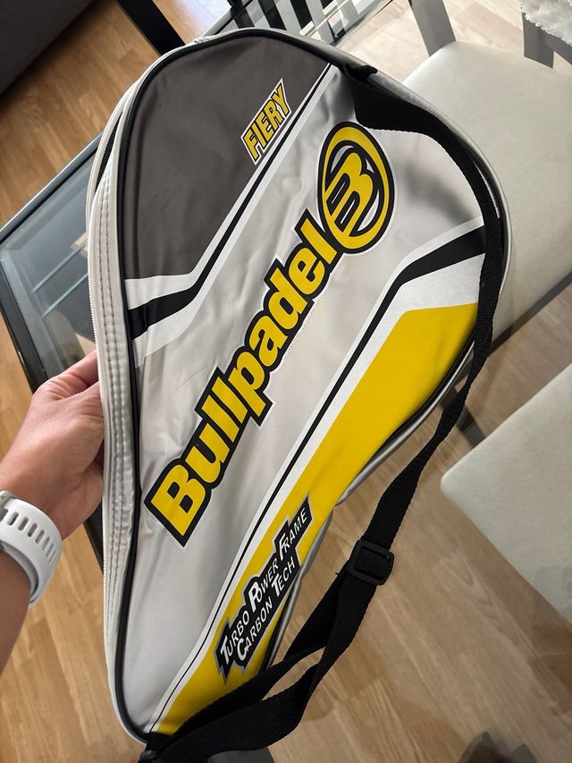 Funda pala Bullpadel FIERY