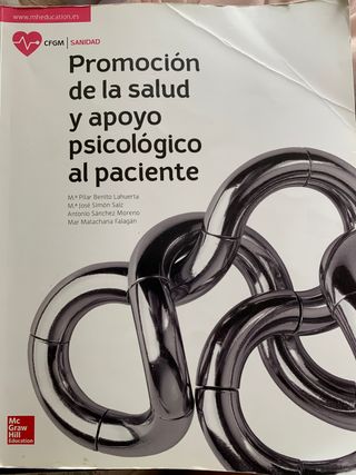 4 libros de Auxiliar de enfermeria 