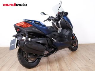 YAMAHA X-MAX 400 ABS