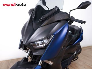 YAMAHA X-MAX 400 ABS
