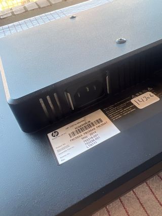 Monitor HP V201a 20" . VGA
