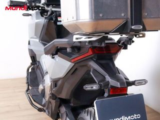 HONDA X-ADV 