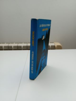 La Niña De Las Tinieblas