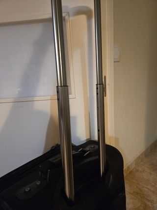 Maleta Travelpro crew como nueva