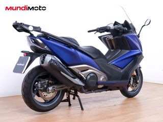 KYMCO AK 550