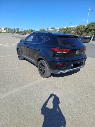 MG ZS 2023