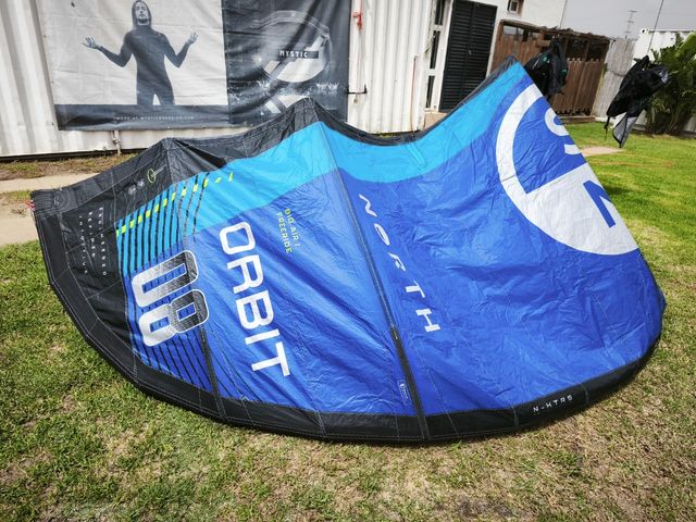 Cometa North Orbit 8m 2025