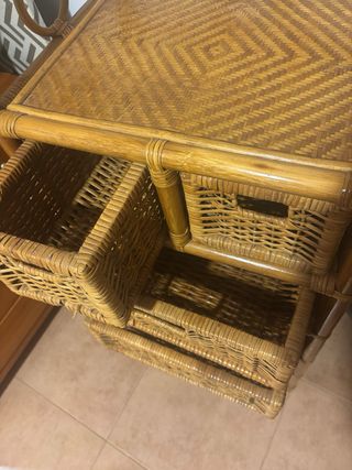 Cassettiera in vimini a 5 cassetti