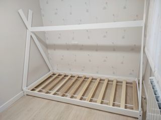 Cama tipi infantil blanca