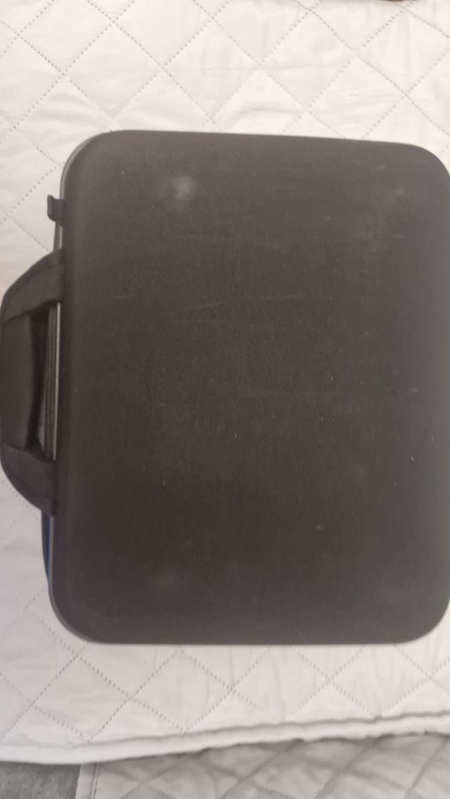 Portátil Acer Aspire One - Negro/Rojo