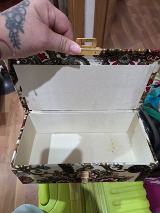 Caja vintage paisley