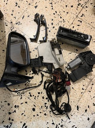 Accesorios Coche: Retrovisor, Radio, Manetas