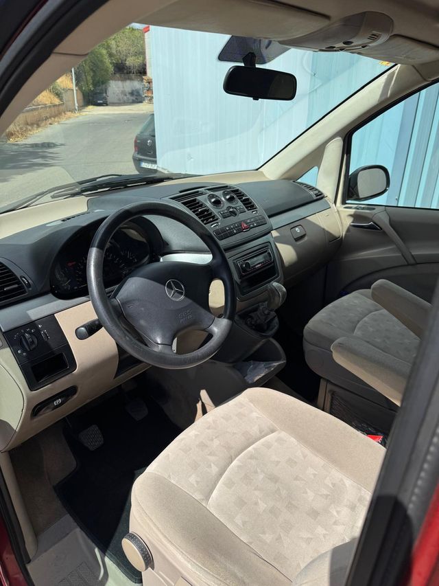 Mercedes-Benz Viano 2004