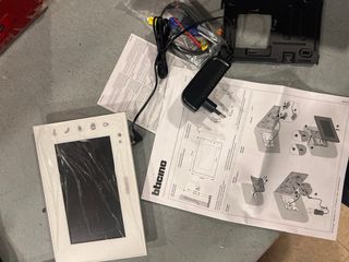 Kit Porteiro Vídeo Bticino WiFi