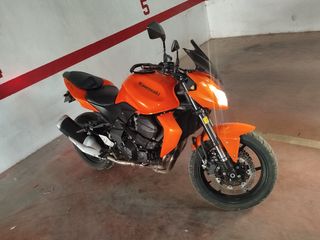 Kawasaki Z750 naked VENDO O CAMBIO por FURGONETA