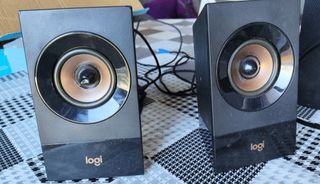 Altavoces Logitech Z533 2.1 CHOLLO
